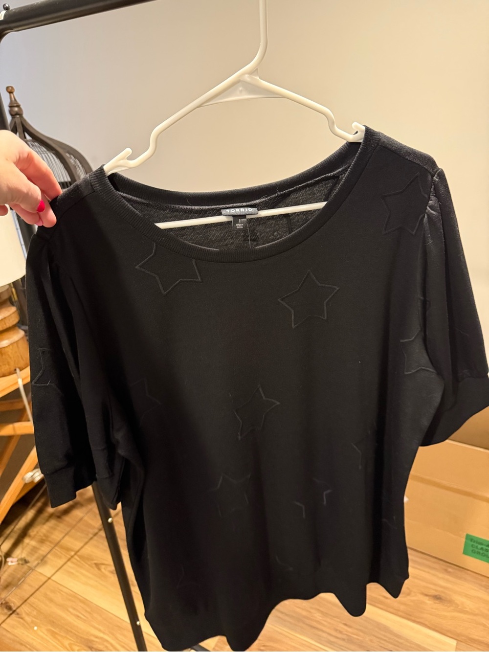 NWT Torrid Black Star-Pattern Short Sleeve Top - Women